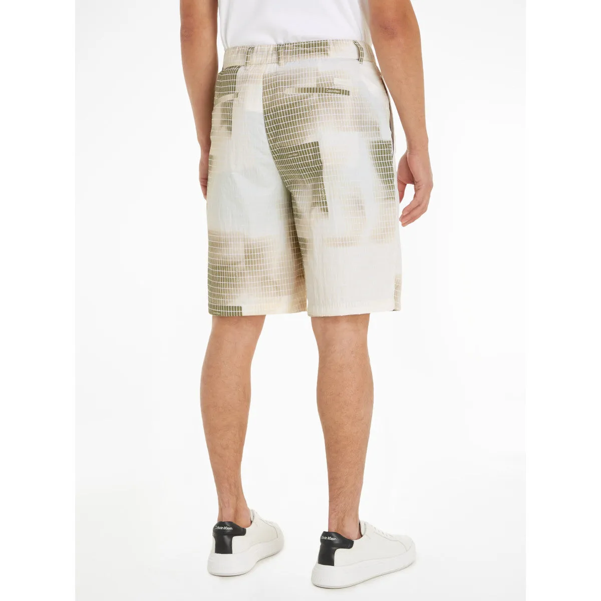 Calvin Klein Diffused Print Relaxed Fit Shorts OF5 Icicle/Delta Green