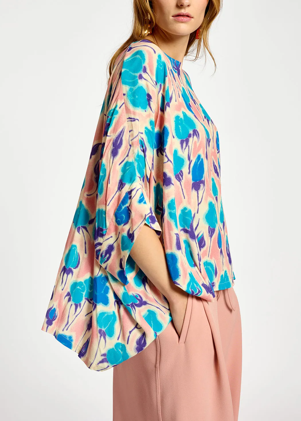 Light pink, blue and purple floral print oversized top