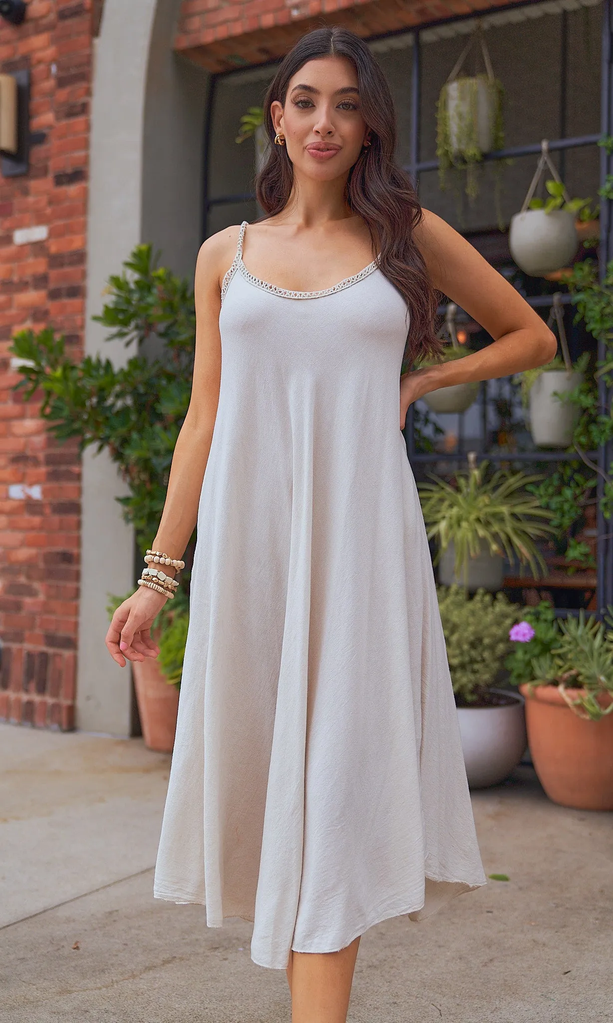 Linen Flowy Midi Dress