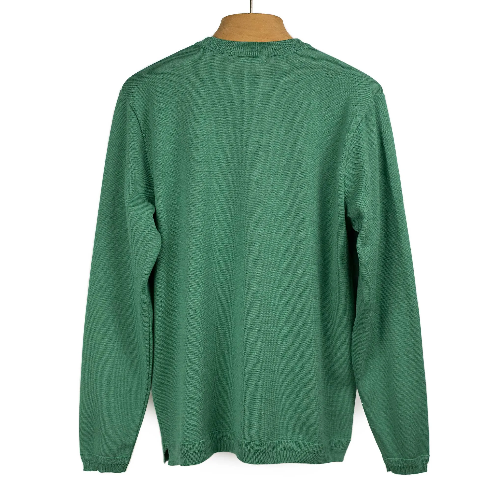 Long sleeve knit t-shirt in jade green cotton