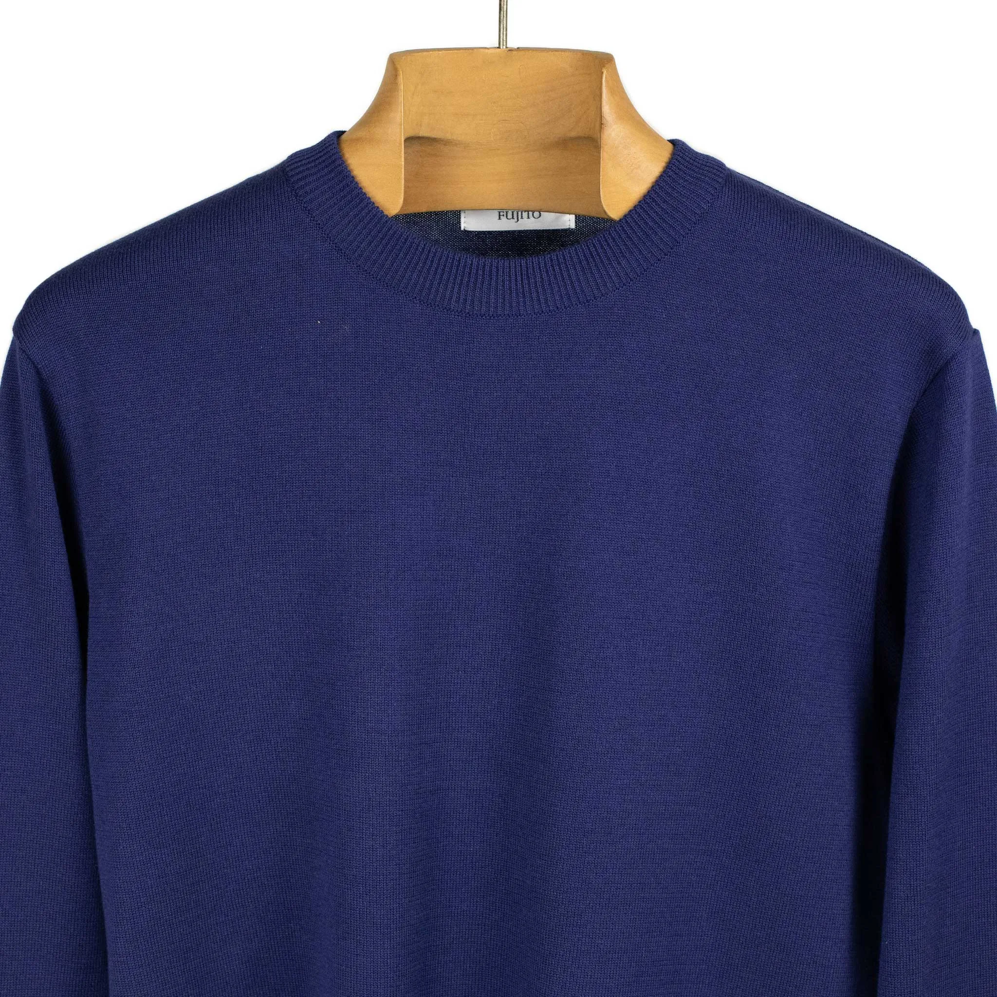 Long sleeve knit t-shirt in midnight blue cotton