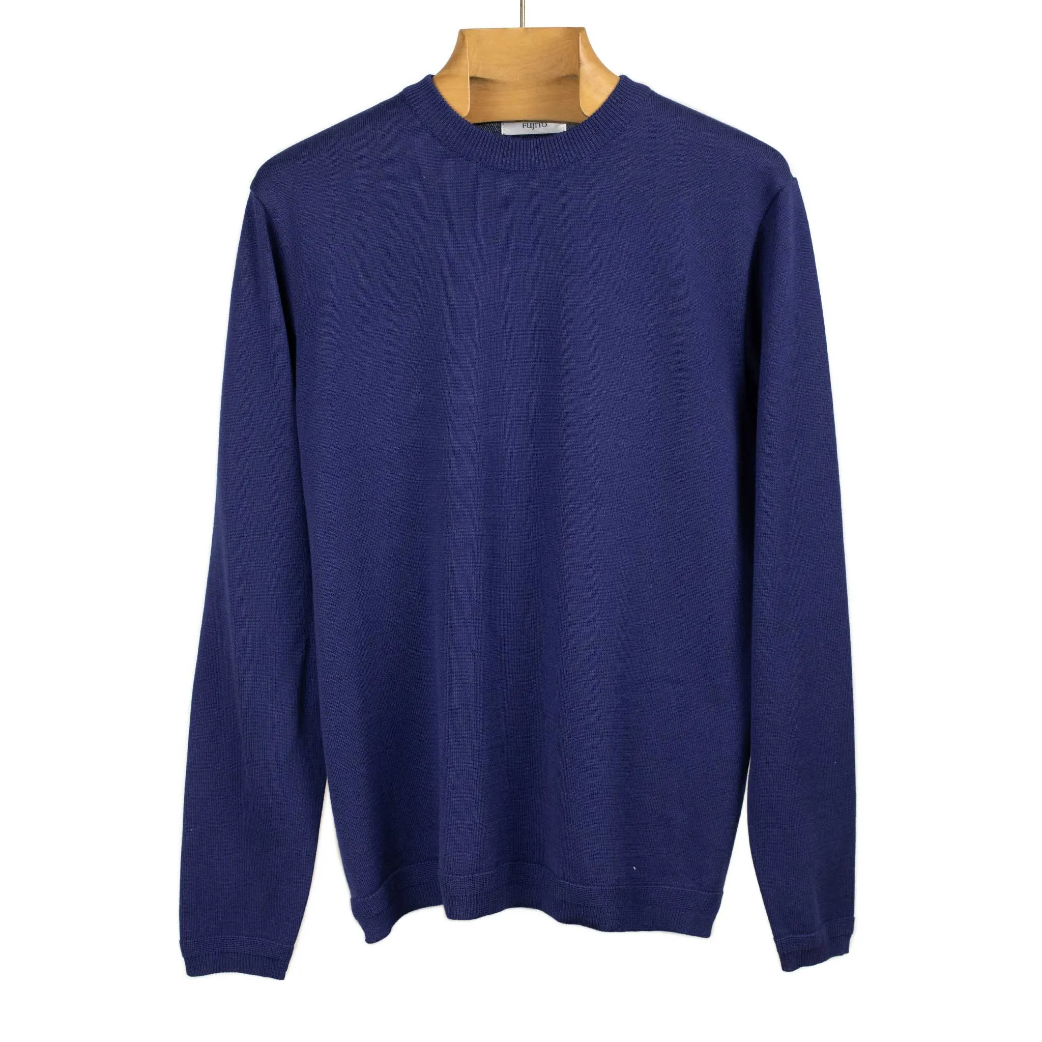 Long sleeve knit t-shirt in midnight blue cotton