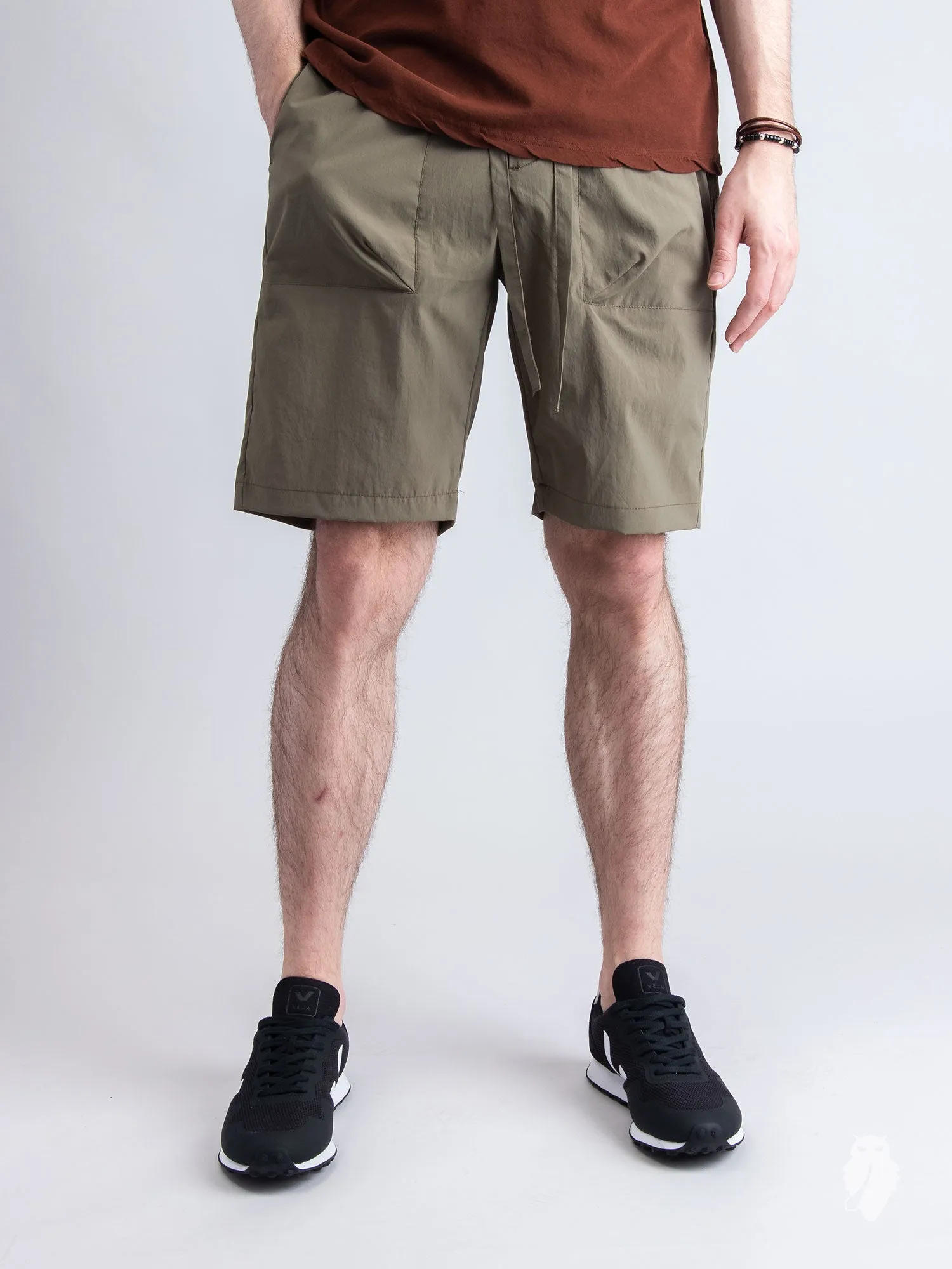 Relaxed Shorts in Olive