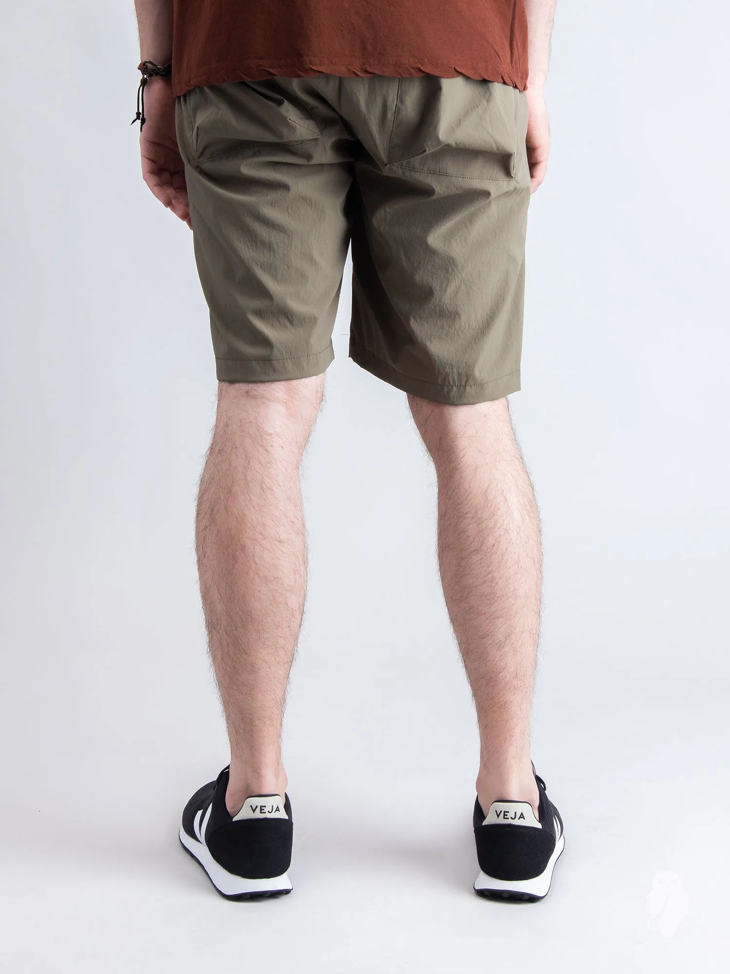 Relaxed Shorts in Olive