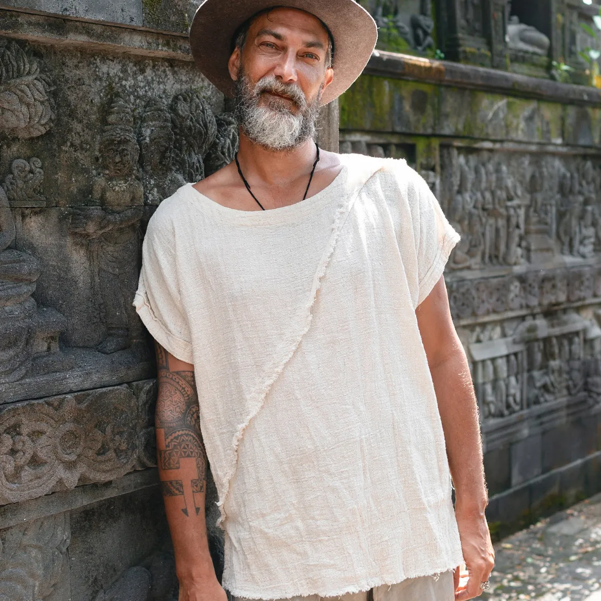 White Boho Tshirt ∆ Organic Shirt Mens Clothing ∆ Eco Nomad Raw Cotton Tribal Top ∆ Hippie Clothes Comfy Tunic ∆ Gypsy Tee Shirt / off White