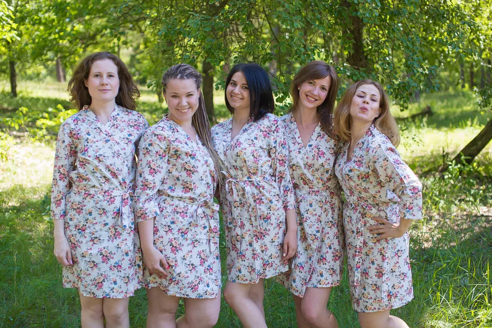 White Vintage Chic Floral Pattern Bridesmaids Robes